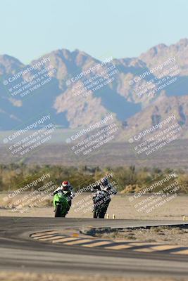 media/Dec-07-2025-CVMA (Sun) [[3e7d2de5dc]]/Race 17-Amateur Formula Middleweight/